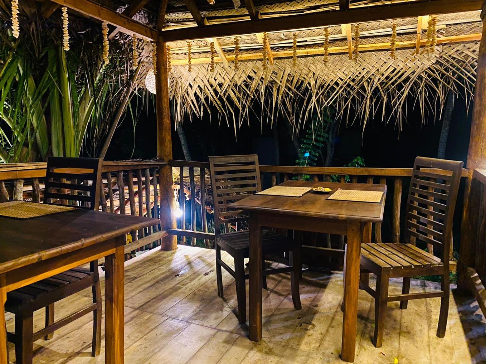 Rekawa Turtle Gate Hotel Tangalle Extérieur photo
