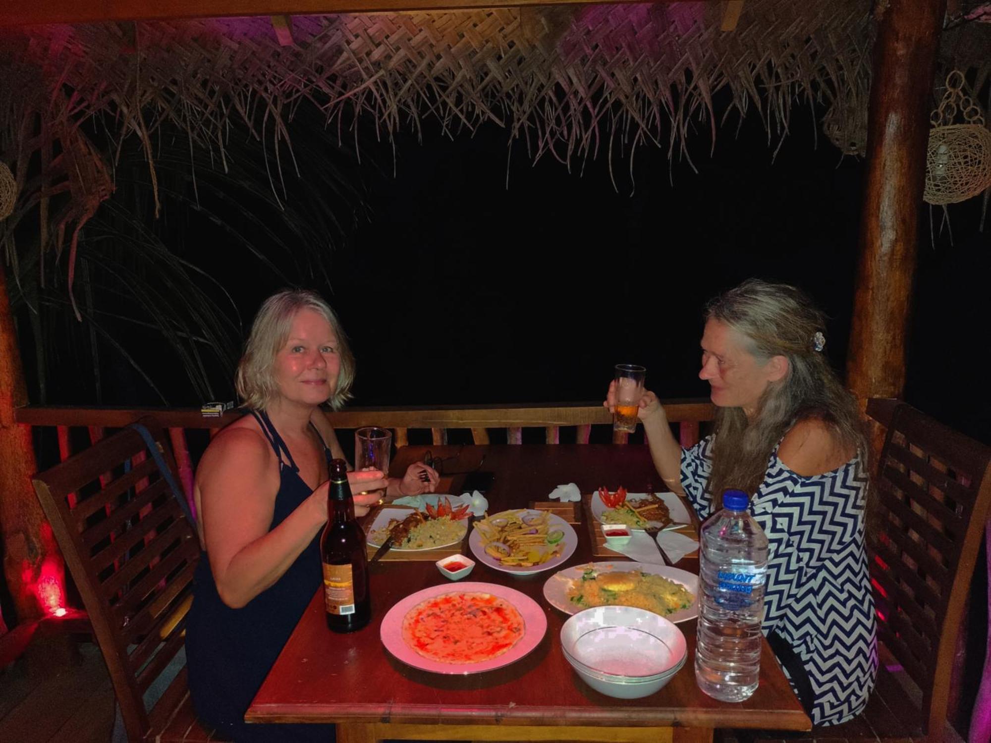 Rekawa Turtle Gate Hotel Tangalle Extérieur photo