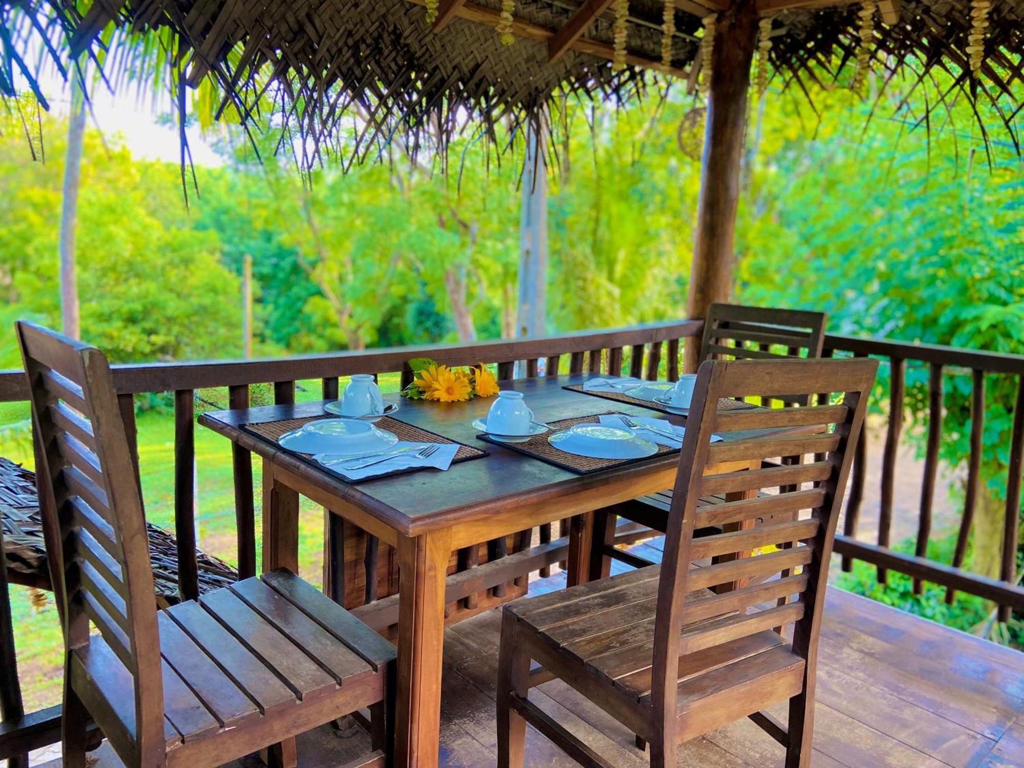 Rekawa Turtle Gate Hotel Tangalle Extérieur photo
